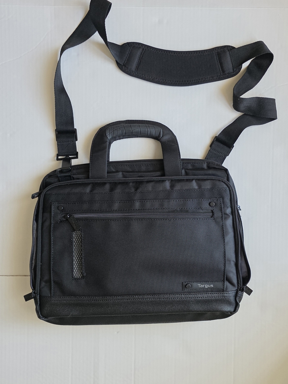 Targus Revolution Laptop Briefcase Checkpoint-Friendly 15" in Travel Office